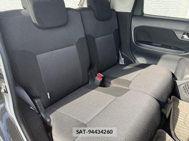 Daihatsu MOVE 2022-10 8208827-9