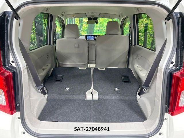Daihatsu MOVE 2017-10 8208826-9