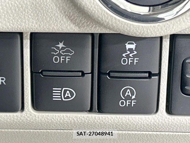 Daihatsu MOVE 2017-10 8208826-4