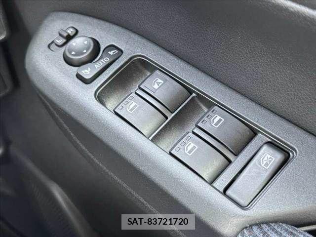 Daihatsu MOVE 2025-01 8208825-23