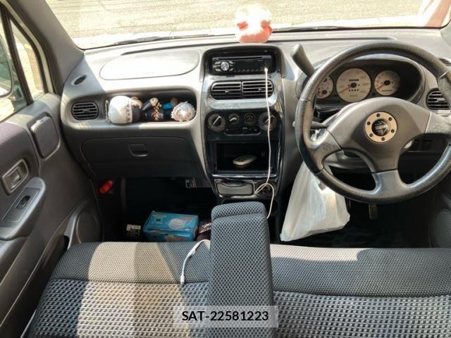 Daihatsu MOVE 2002-03 8208839-7