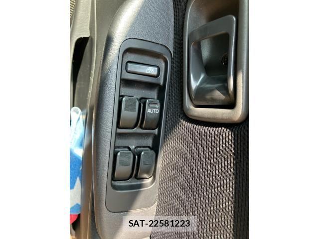 Daihatsu MOVE 2002-03 8208839-8