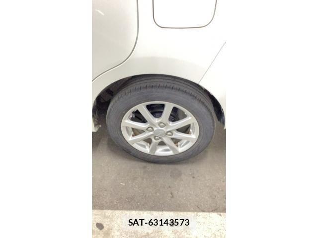 Daihatsu MOVE 2011-10 8230924-5