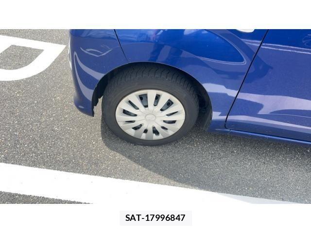 Daihatsu MOVE 2017-08 8245980-4