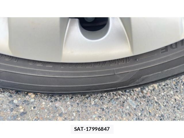 Daihatsu MOVE 2017-08 8245980-5