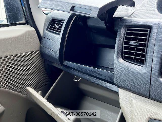 Daihatsu MOVE 2011-06 8315592-18