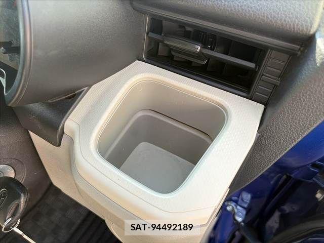 Daihatsu MOVE 2017-08 8336870-22