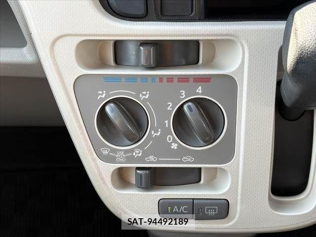 Daihatsu MOVE 2017-08 8336870-29