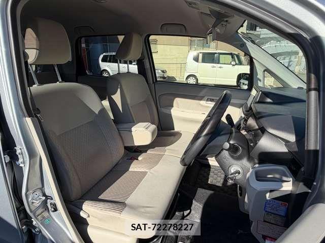 Daihatsu MOVE 2017-07 8355028-7