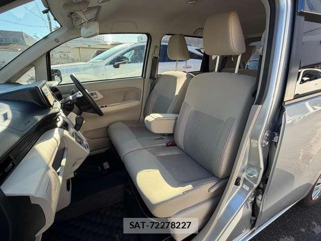 Daihatsu MOVE 2017-07 8355028-8