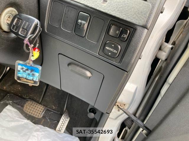 Daihatsu MOVE 2006-10 8367209-11