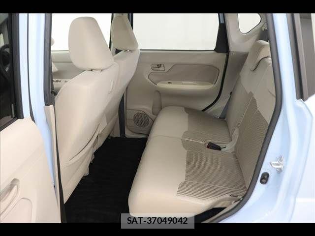 Daihatsu MOVE 2017-04 8367194-12