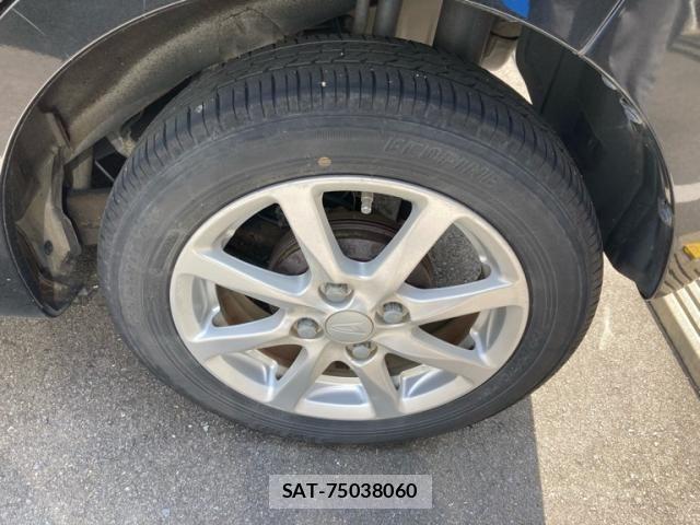 Daihatsu MOVE 2011-10 8371892-9