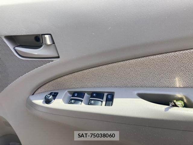 Daihatsu MOVE 2011-10 8371892-14