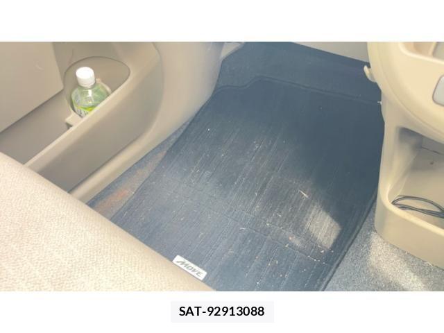 Daihatsu MOVE 2013-09 8371898-27