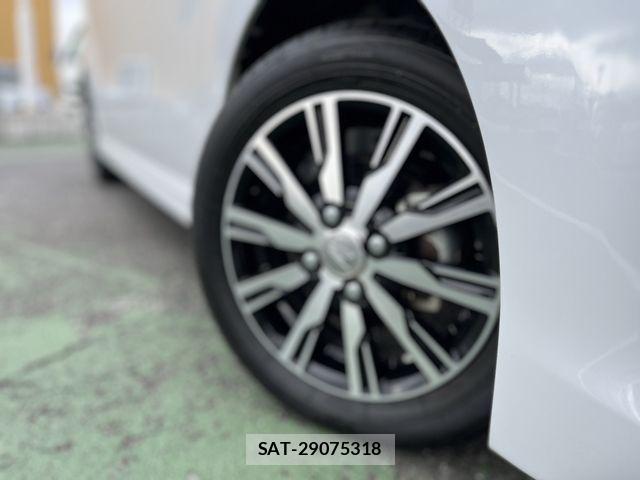 Daihatsu MOVE 2020-10 8413722-26