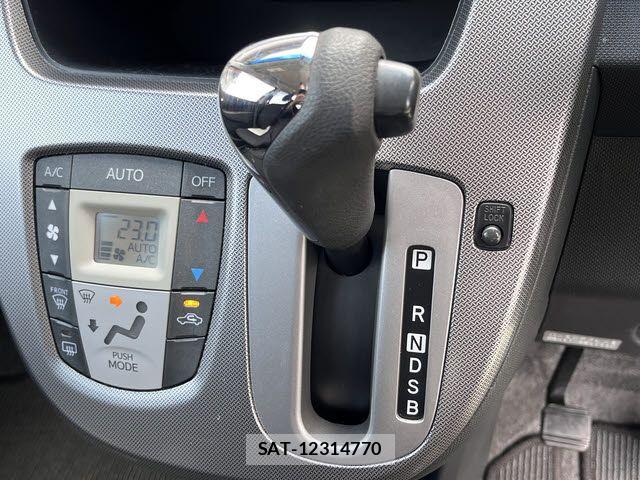 Daihatsu MOVE 2013-09 8413733-19