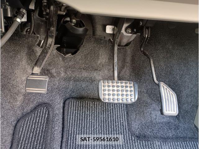 Daihatsu MOVE 2014-02 8413740-23