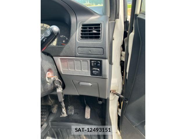 Daihatsu MOVE 2004-02 8413753-18