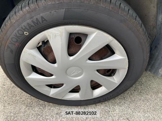 Daihatsu MOVE 2011-06 8457943-25