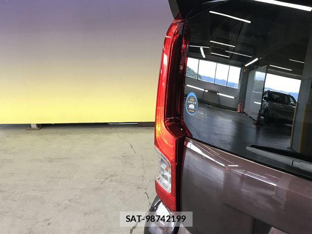Daihatsu MOVE 2017-05 8457944-26