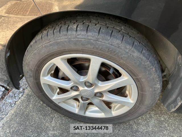 Daihatsu MOVE 2015-10 8562763-5
