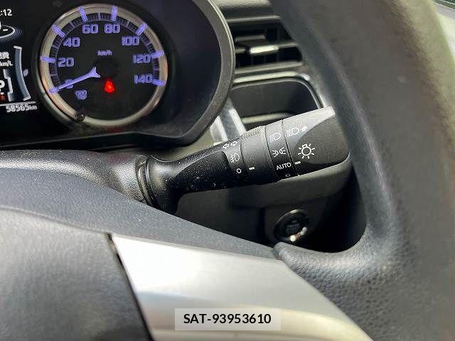 Daihatsu MOVE 2017-01 8562761-25