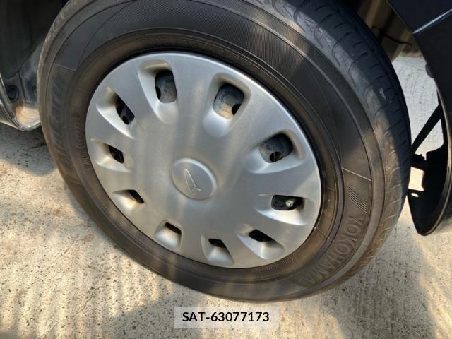 Daihatsu MOVE 2009-12 8562770-9