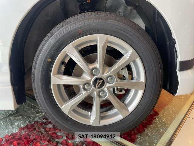 Daihatsu MOVE 2025-12 8627818-19