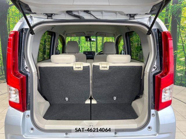 Daihatsu MOVE 2015-08 8627826-9
