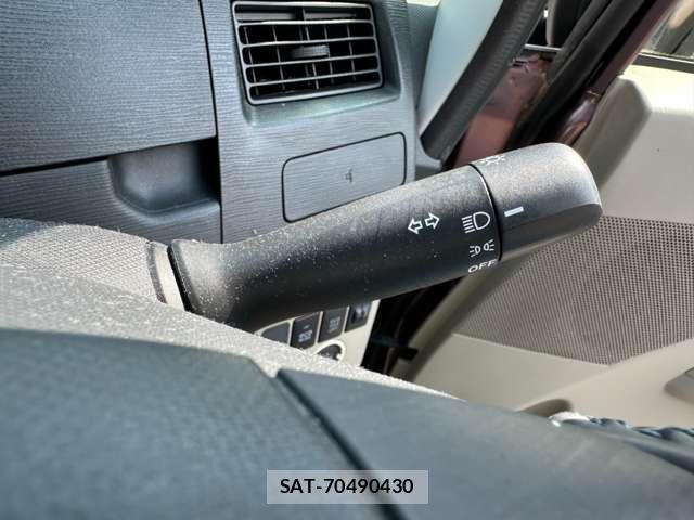 Daihatsu MOVE 2012-08 8627825-7