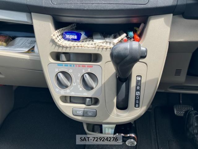 Daihatsu MOVE 2013-10 8627833-18