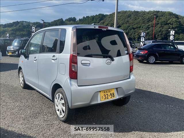Daihatsu MOVE 2011-08 8660395-3