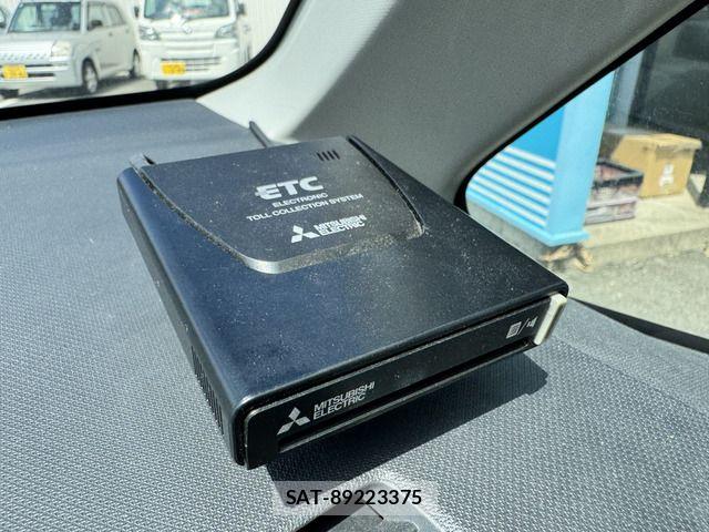 Daihatsu MOVE 2011-12 8660394-6