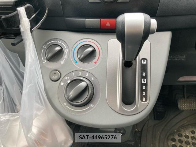 Daihatsu MOVE 2007-10 8666561-24