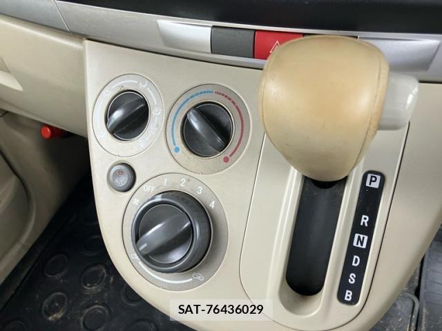 Daihatsu MOVE 2010-10 8666562-19