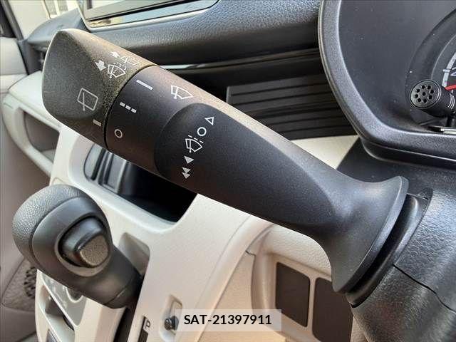 Daihatsu MOVE 2015-12 8686015-24