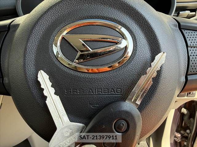 Daihatsu MOVE 2015-12 8686015-26