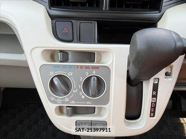 Daihatsu MOVE 2015-12 8686015-27