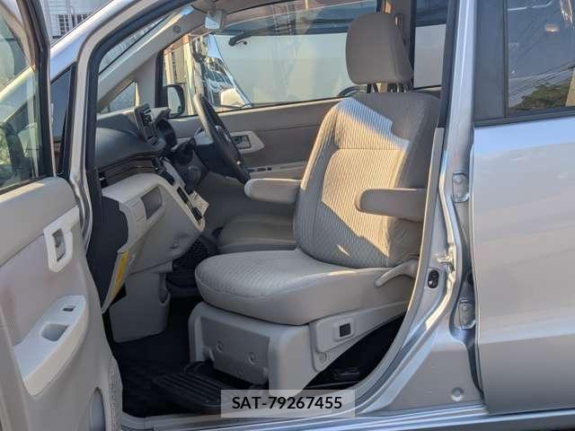 Daihatsu MOVE 2015-07 8744276-11