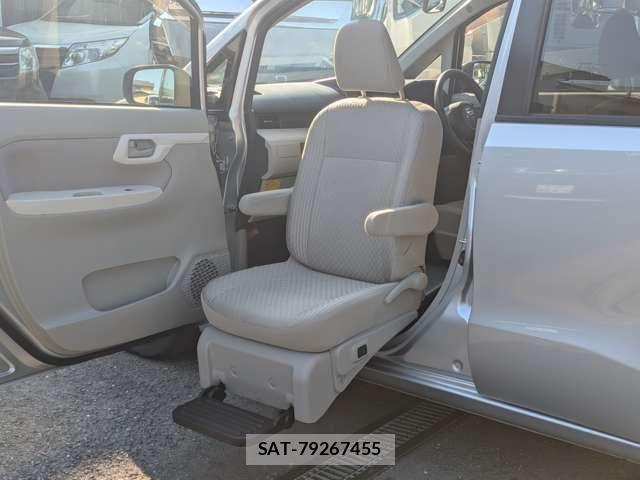 Daihatsu MOVE 2015-07 8744276-1
