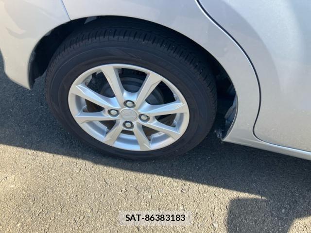 Daihatsu MOVE 2017-10 8744284-6