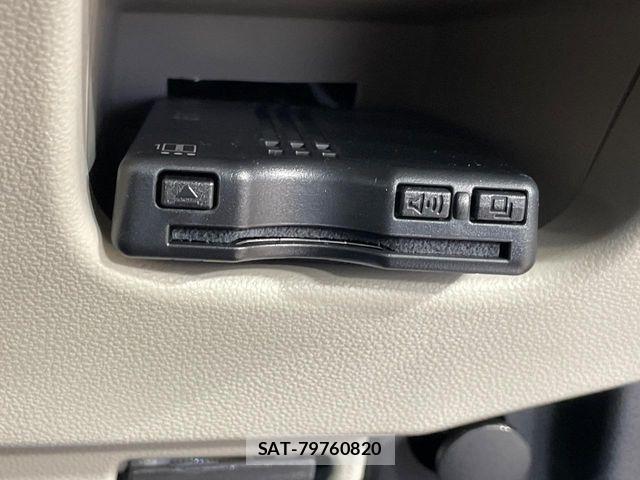 Daihatsu MOVE 2021-11 8781120-4