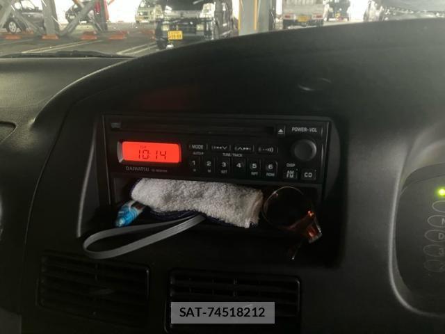 Daihatsu MOVE 2003-01 8781127-15
