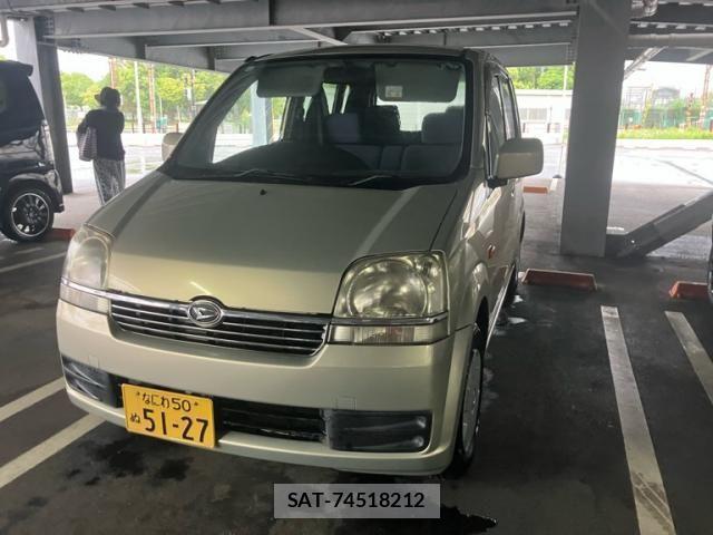 Daihatsu MOVE 2003-01 8781127-1
