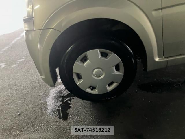 Daihatsu MOVE 2003-01 8781127-4