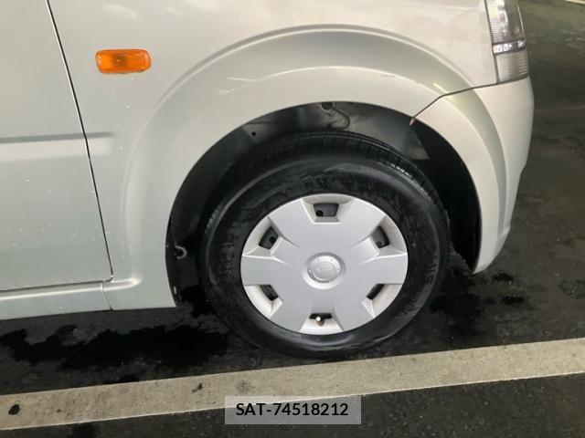 Daihatsu MOVE 2003-01 8781127-7