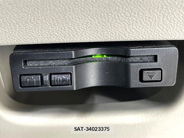 Daihatsu MOVE 2017-08 8781122-4