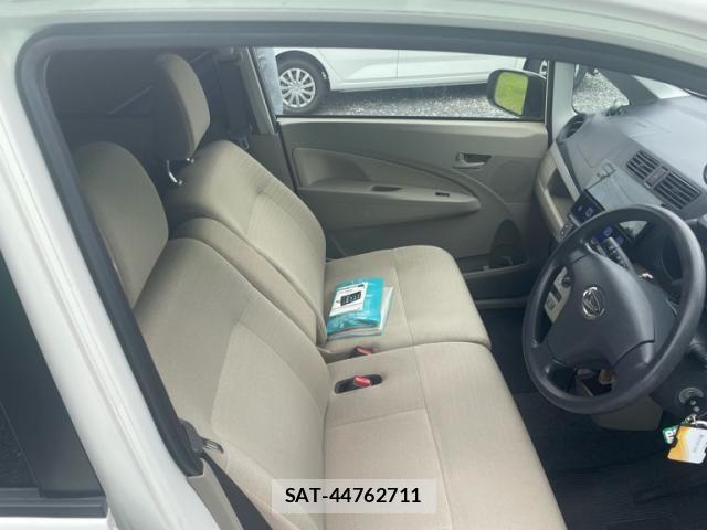 Daihatsu MOVE 2013-10 8796744-11