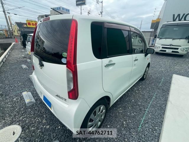 Daihatsu MOVE 2013-10 8796744-5